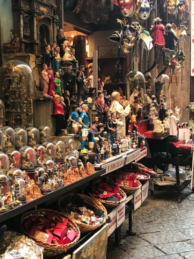 Nonno Ciccio Bed & Breakfast Napoli Dış mekan fotoğraf